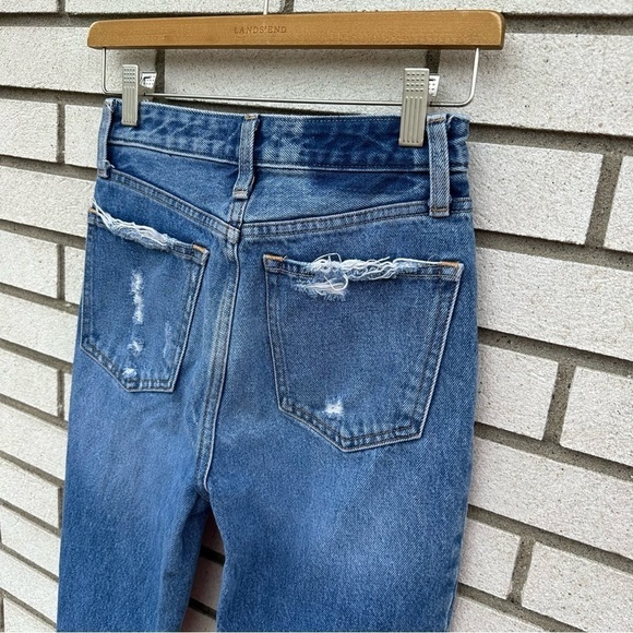 Abercrombie & Fitch A&F Annie High Rise Girlfriend Jeans Distressed - Picture 9 of 12